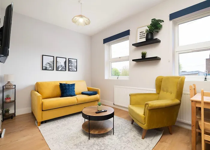 2 Bedroom Flat Near Tottenham Hotspur Stadium