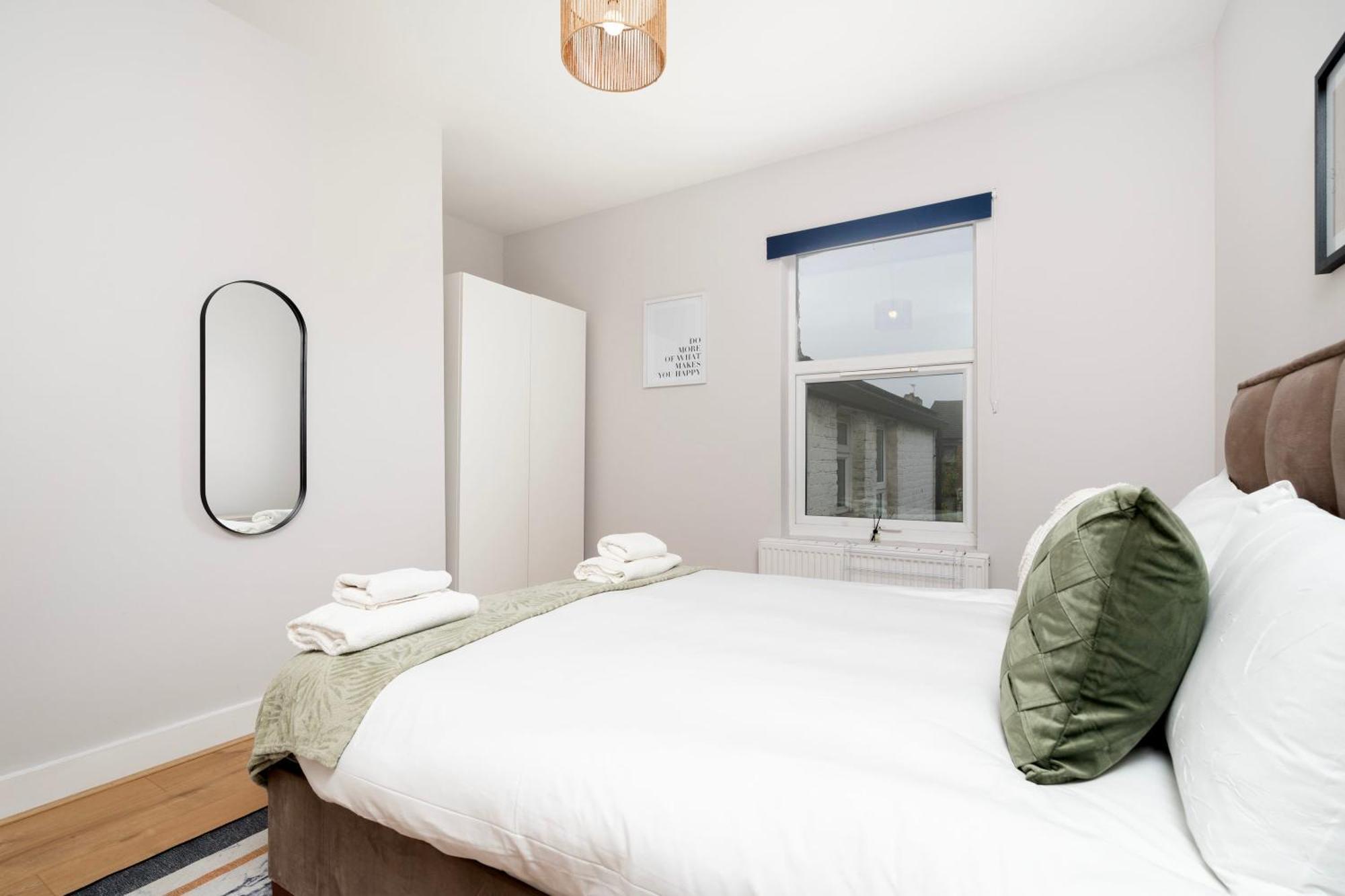 2 Bedroom Flat Near Tottenham Hotspur Stadium