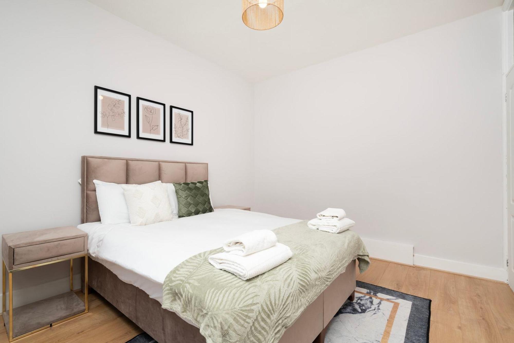 2 Bedroom Flat Near Tottenham Hotspur Stadium Apartment *