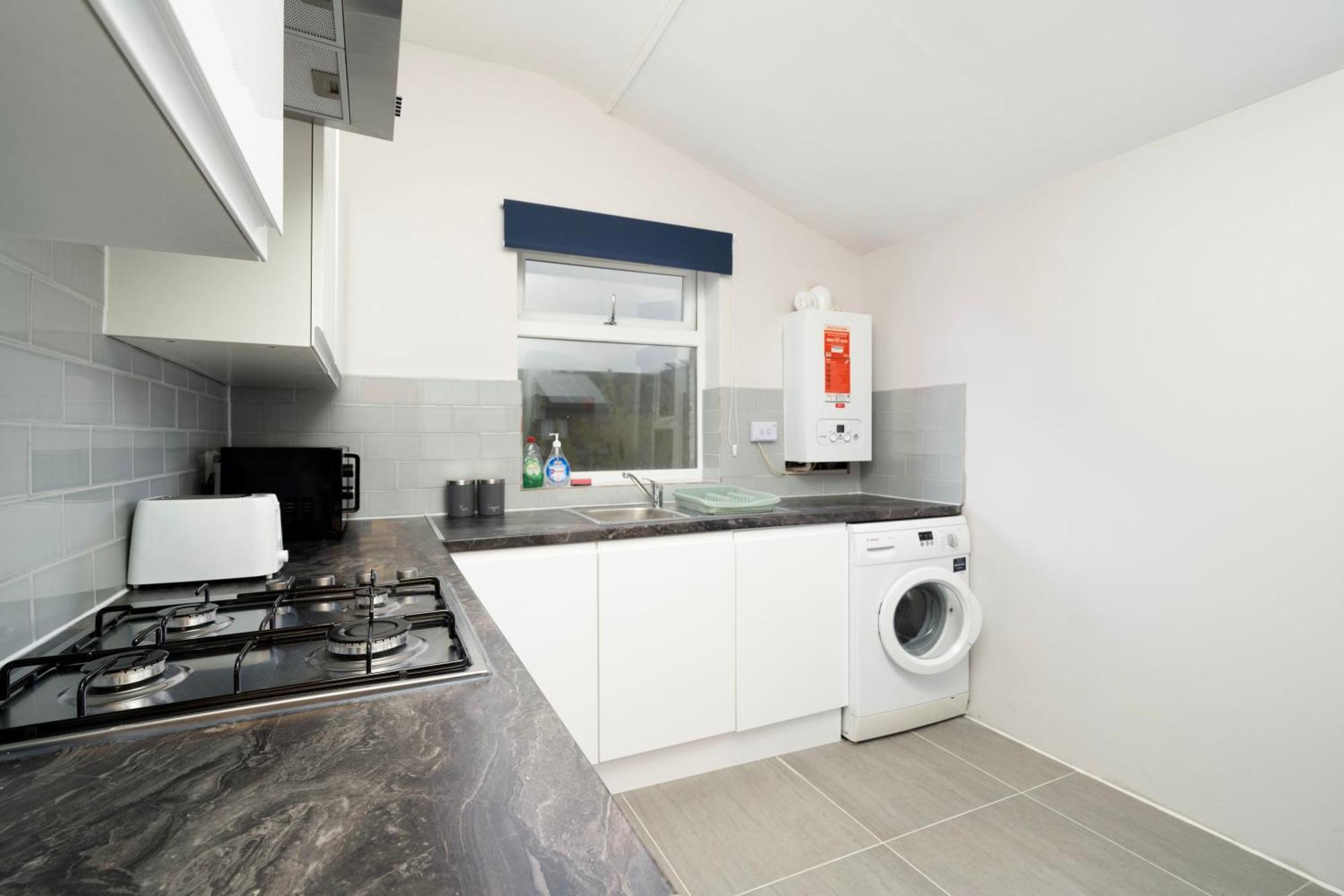 2 Bedroom Flat Near Tottenham Hotspur Stadium *